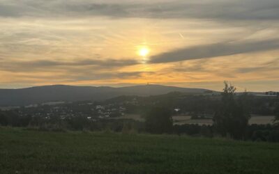 Sag Ja zu Abenteuern – begleite Menschen auf ihrer letzten Reise.